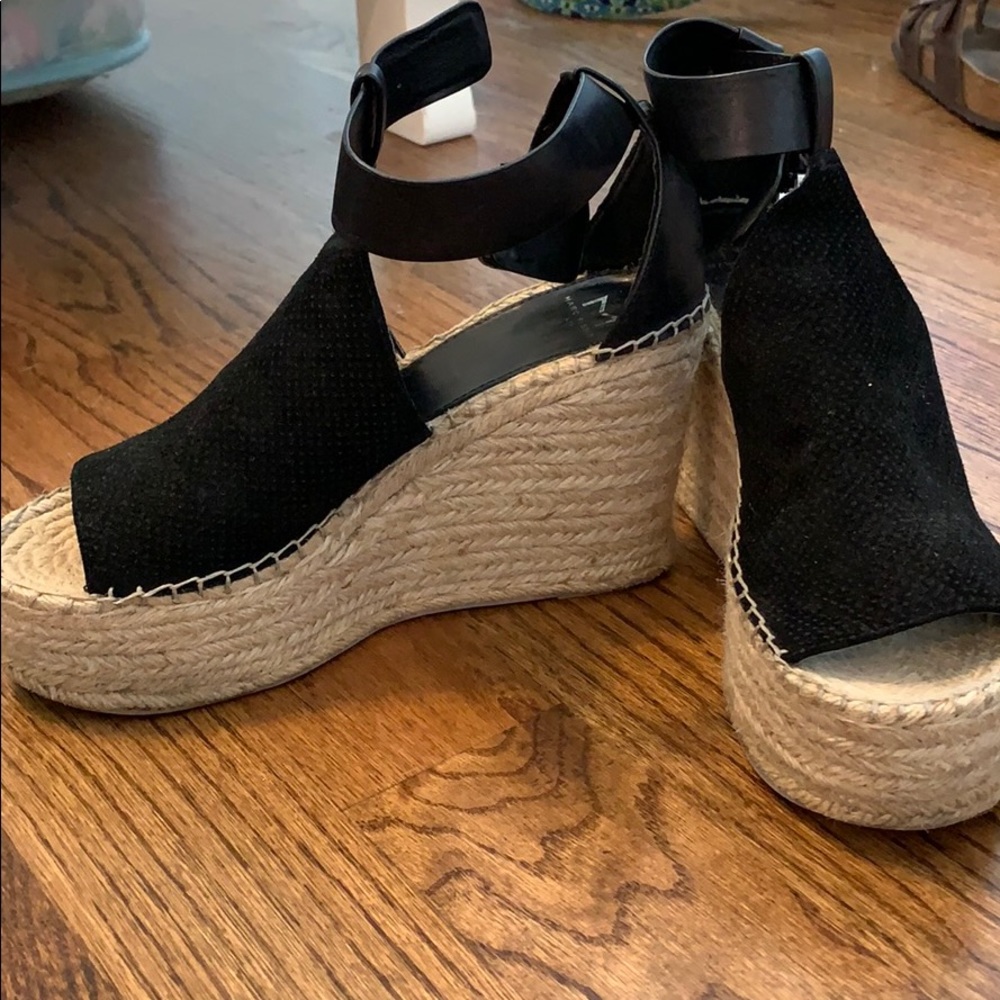 Marc fisher wedges